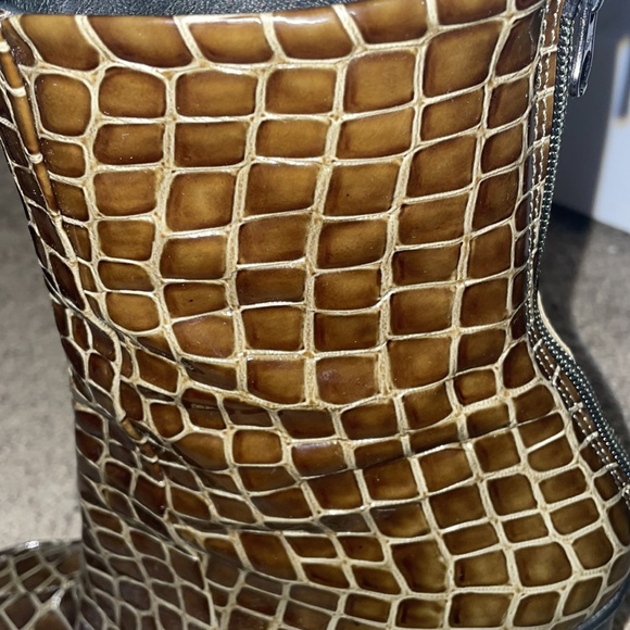 L’intervalle brown/green crocodile leather booties US size 9 - Picture 6 of 7